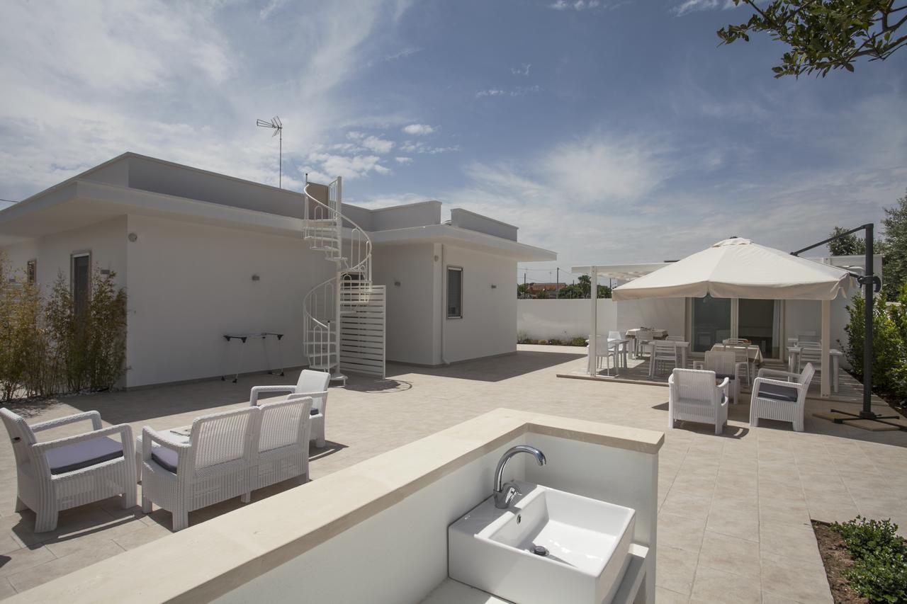 Filo Di Vento Hotel Porto Cesareo Eksteriør billede